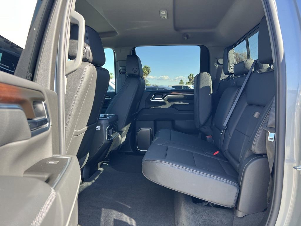 New 2026 GMC Sierra 3500 Denali AWD/4WD image 27