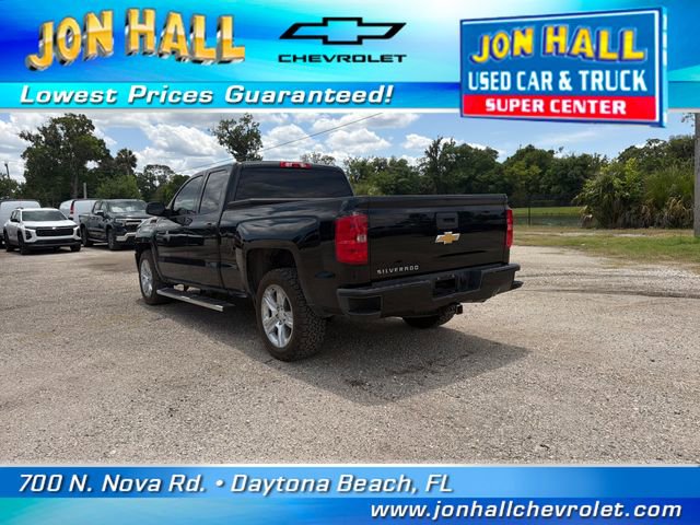 Used 2018 Chevrolet Silverado 1500 Custom w/ Custom Value Package RWD image 9