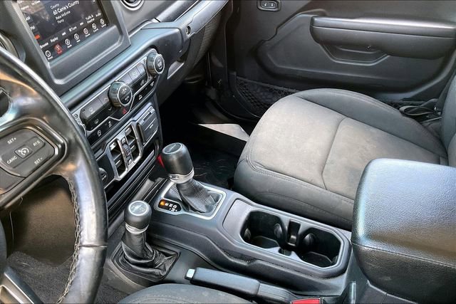 Used 2021 Jeep Gladiator Sport AWD/4WD image 13