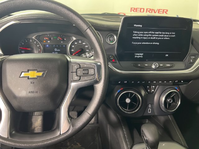 Used 2024 Chevrolet Blazer LT w/ Convenience Package FWD image 17