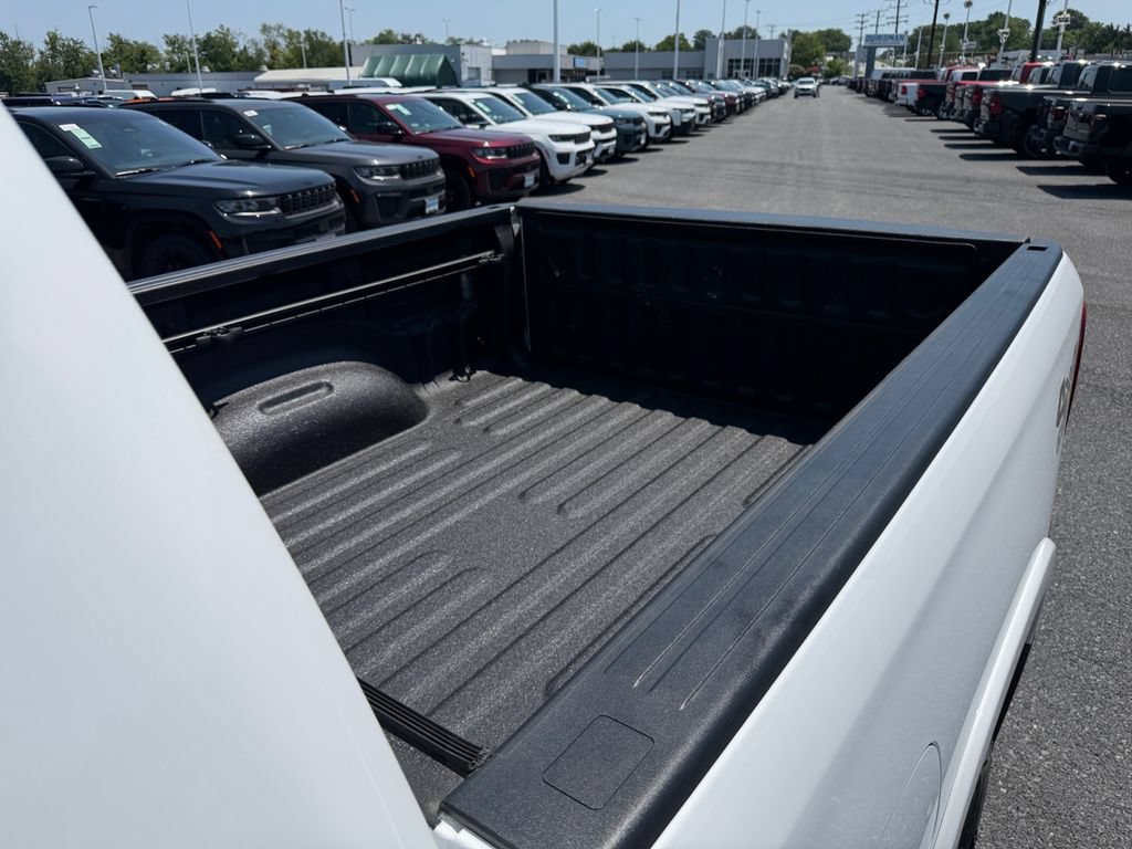 Used 2025 RAM 1500 Big Horn AWD/4WD image 17