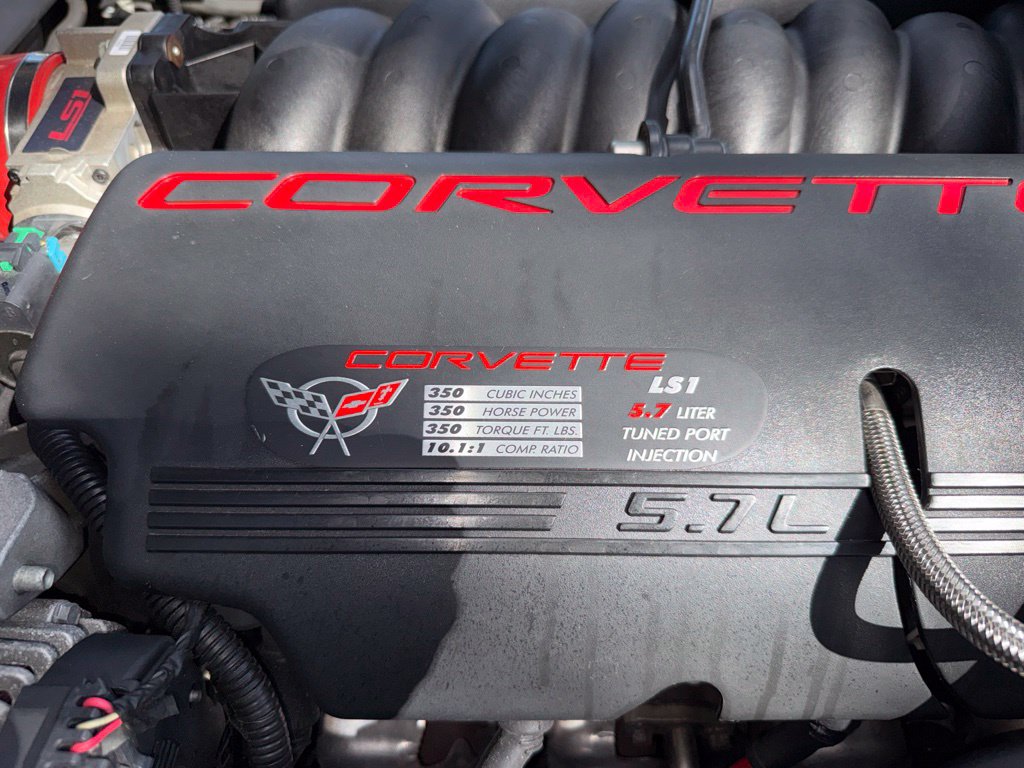 Used 2004 Chevrolet Corvette Convertible w/ Preferred Equipment Group RWD image 33