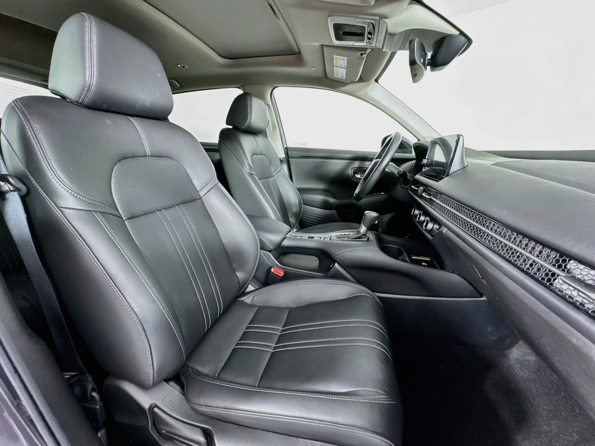 Certified 2024 Honda HR-V EX-L image 27