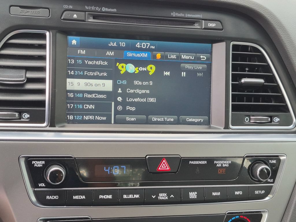 Used 2015 Hyundai Sonata Limited w/ Option Group 06 FWD image 21