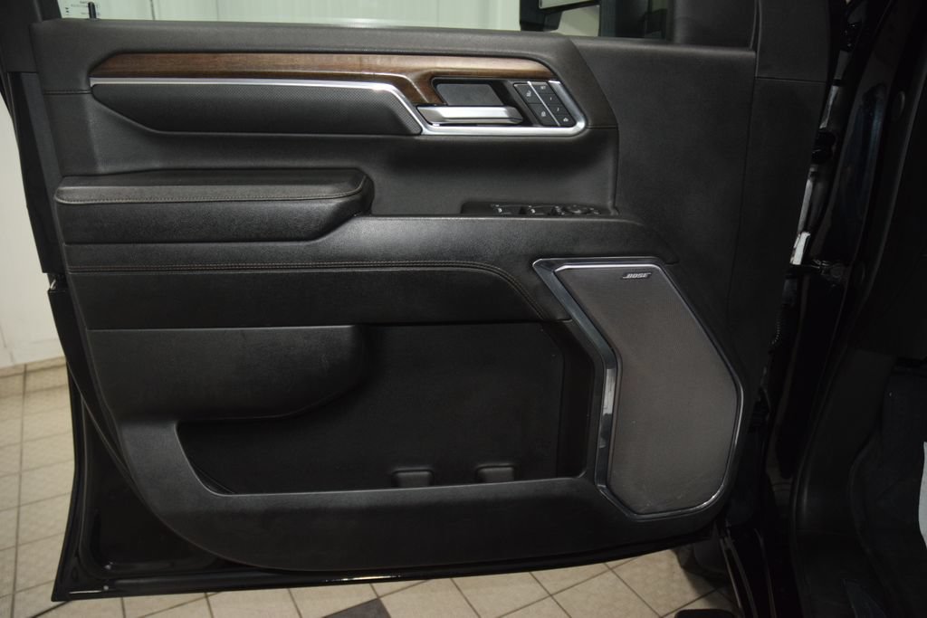 Used 2024 Chevrolet Silverado 3500 High Country w/ High Country Premium Package AWD/4WD image 50