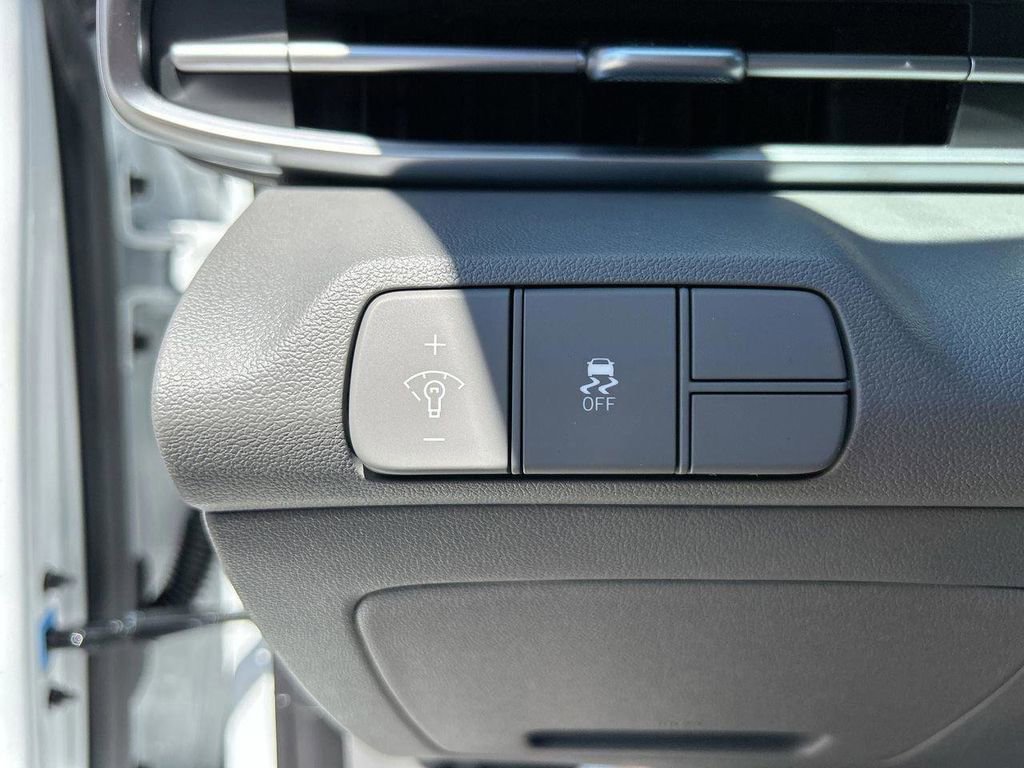 New 2026 Hyundai Elantra SEL Sport image 29