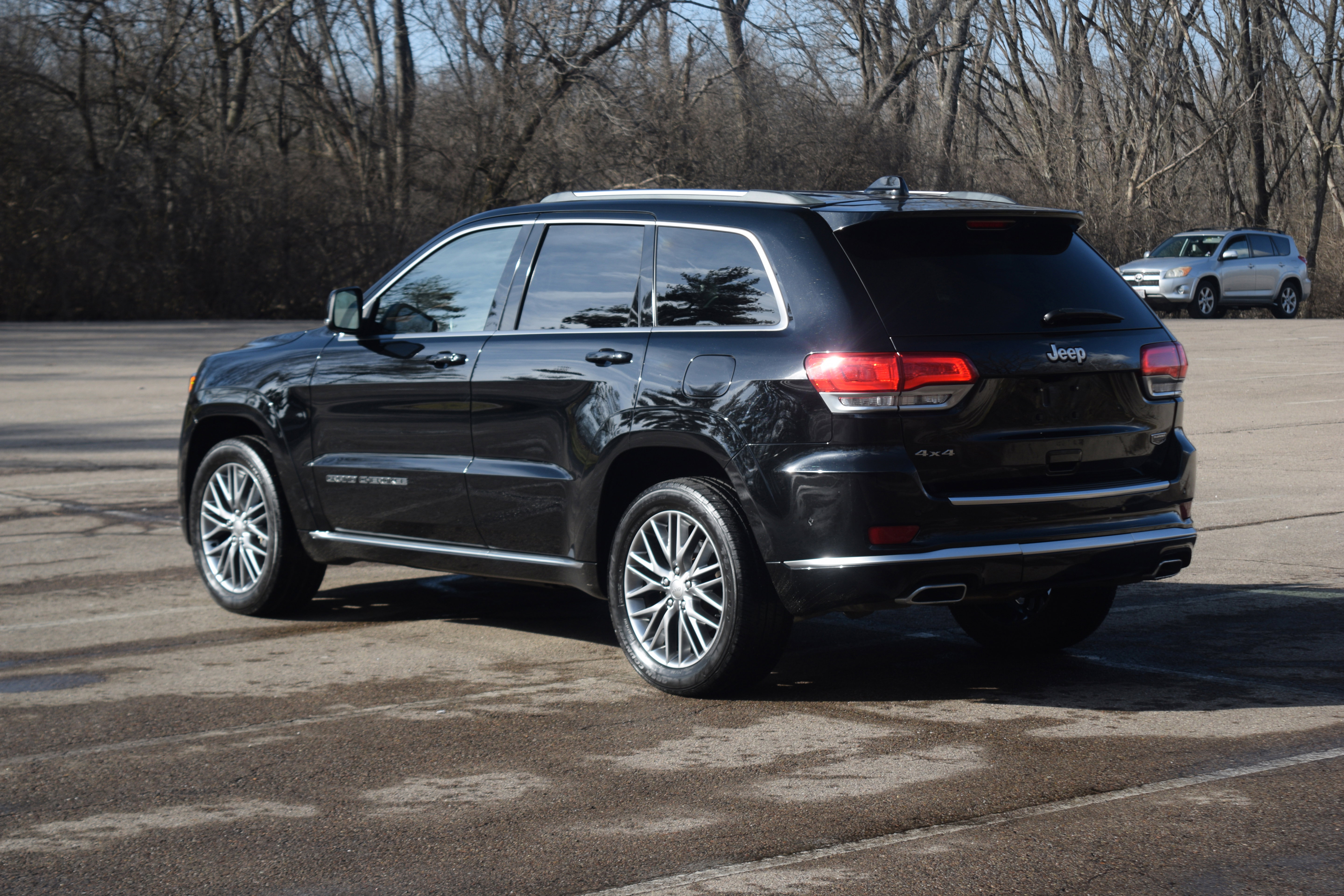 Used 2018 Jeep Grand Cherokee Summit w/ Platinum Series Group image 27