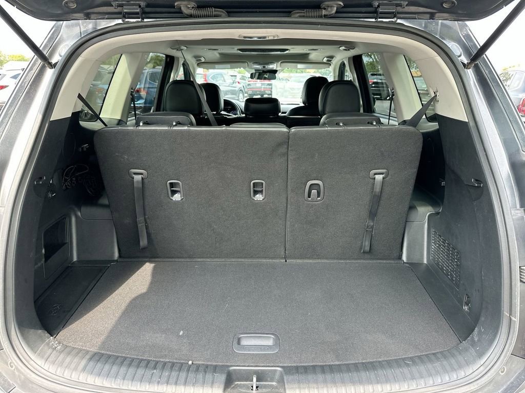 Used 2020 Kia Telluride S w/ S 8 Passenger Seating Package image 42
