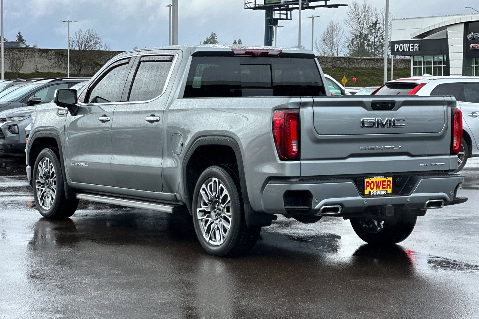 Used 2023 GMC Sierra 1500 Denali Ultimate image 6