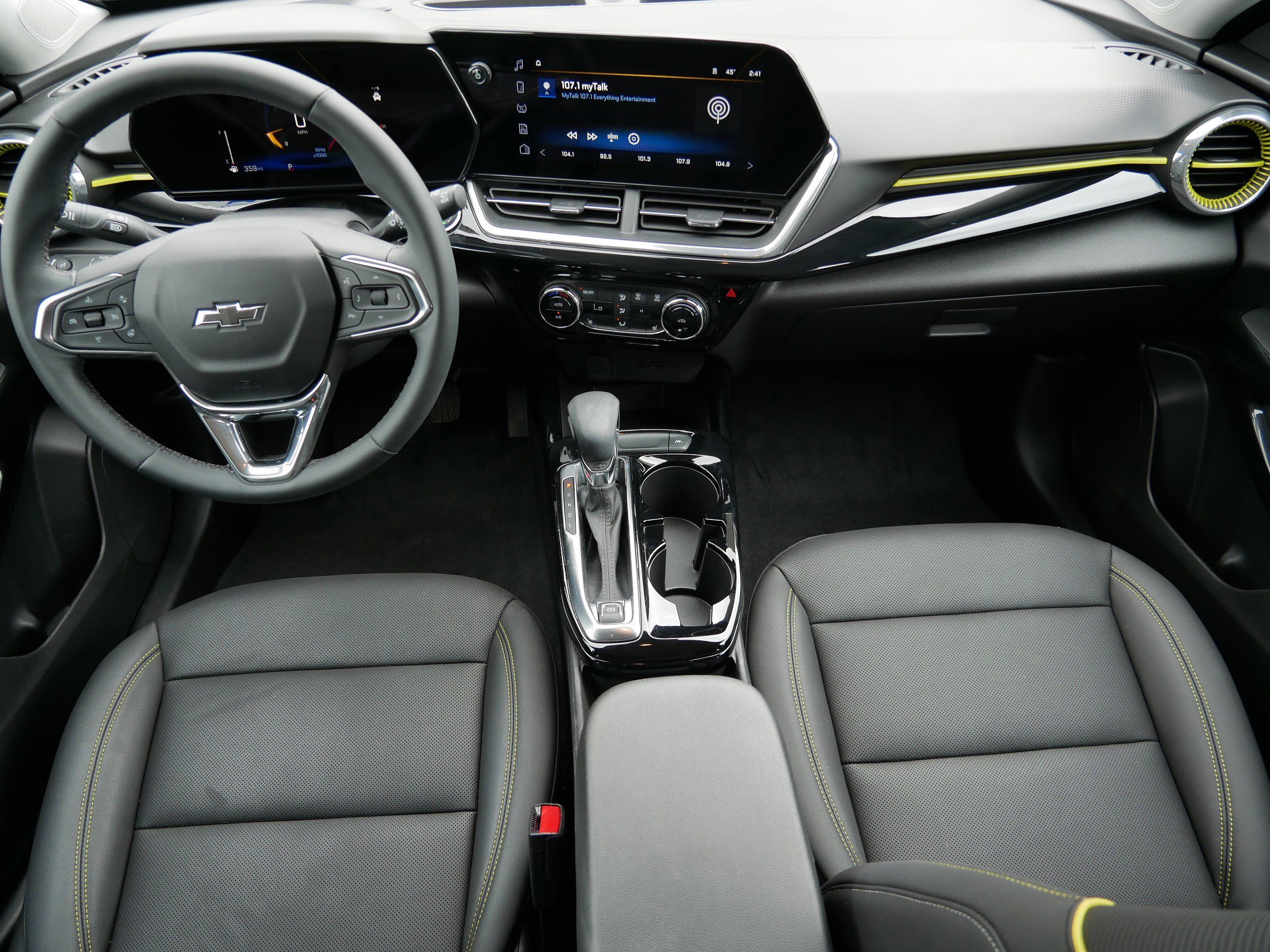 Used 2025 Chevrolet Trax ACTIV w/ Driver Confidence Package FWD image 10