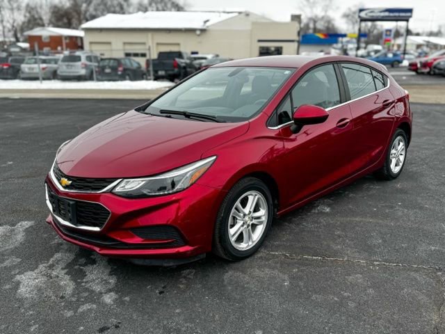 Used 2018 Chevrolet Cruze LT w/ Convenience Package image 3