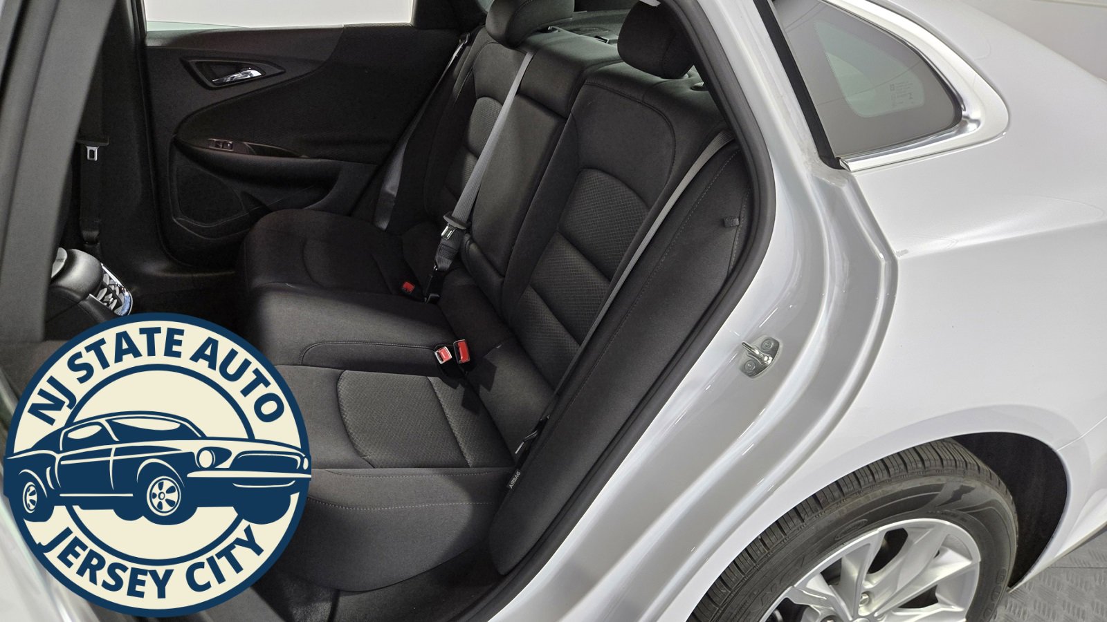 Used 2024 Chevrolet Malibu LT image 22