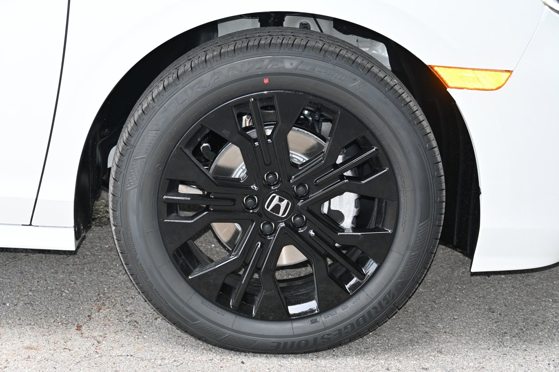 New 2026 Honda Odyssey Sport-L image 41