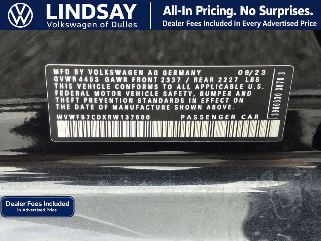 Used 2024 Volkswagen Golf R AWD/4WD image 27