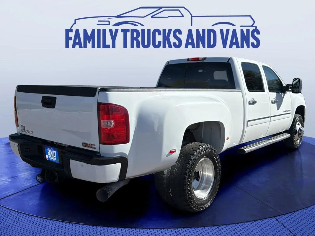 Used 2014 GMC Sierra 3500 Denali image 5