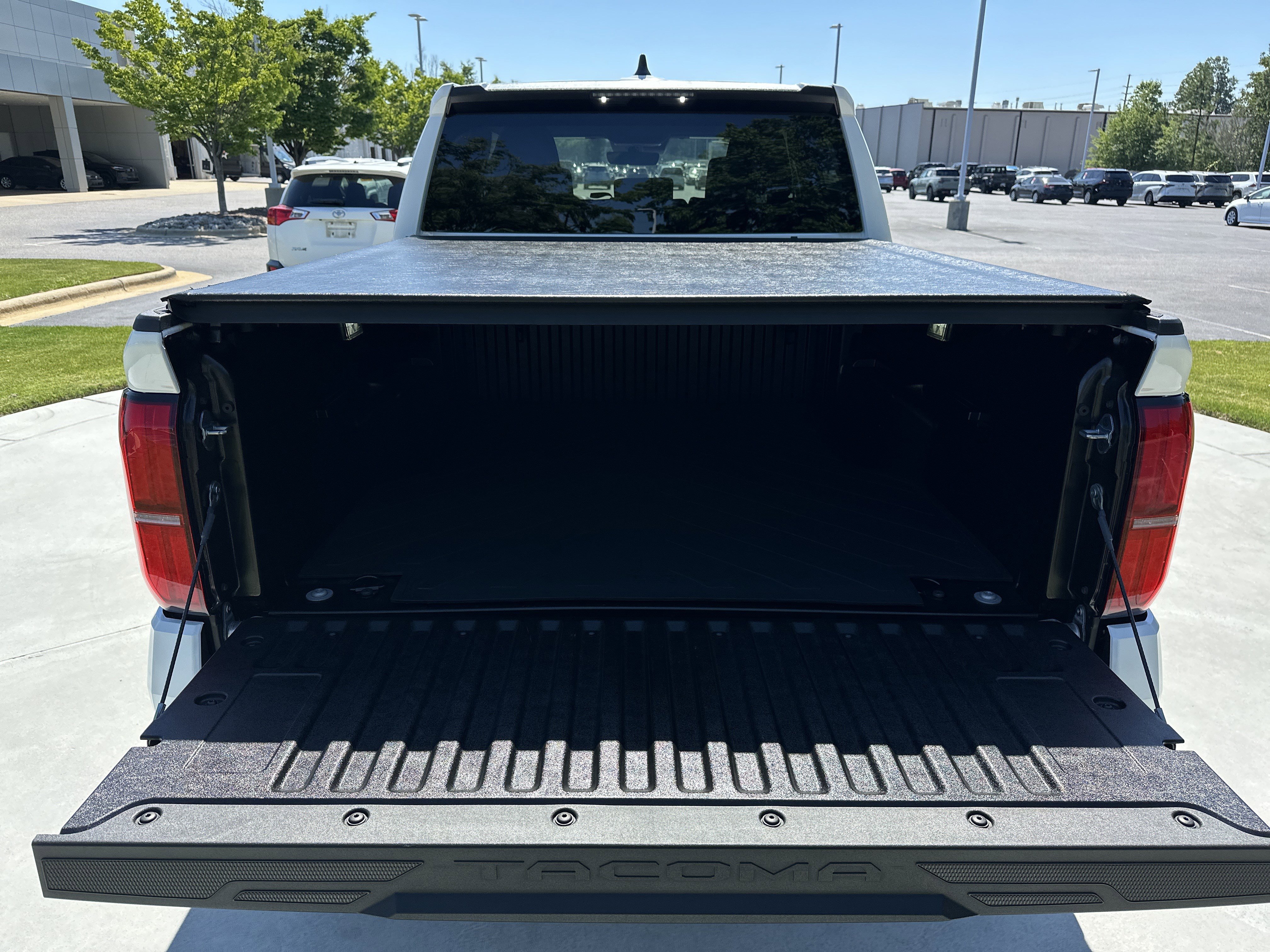 Certified 2025 Toyota Tacoma SR5 RWD image 32