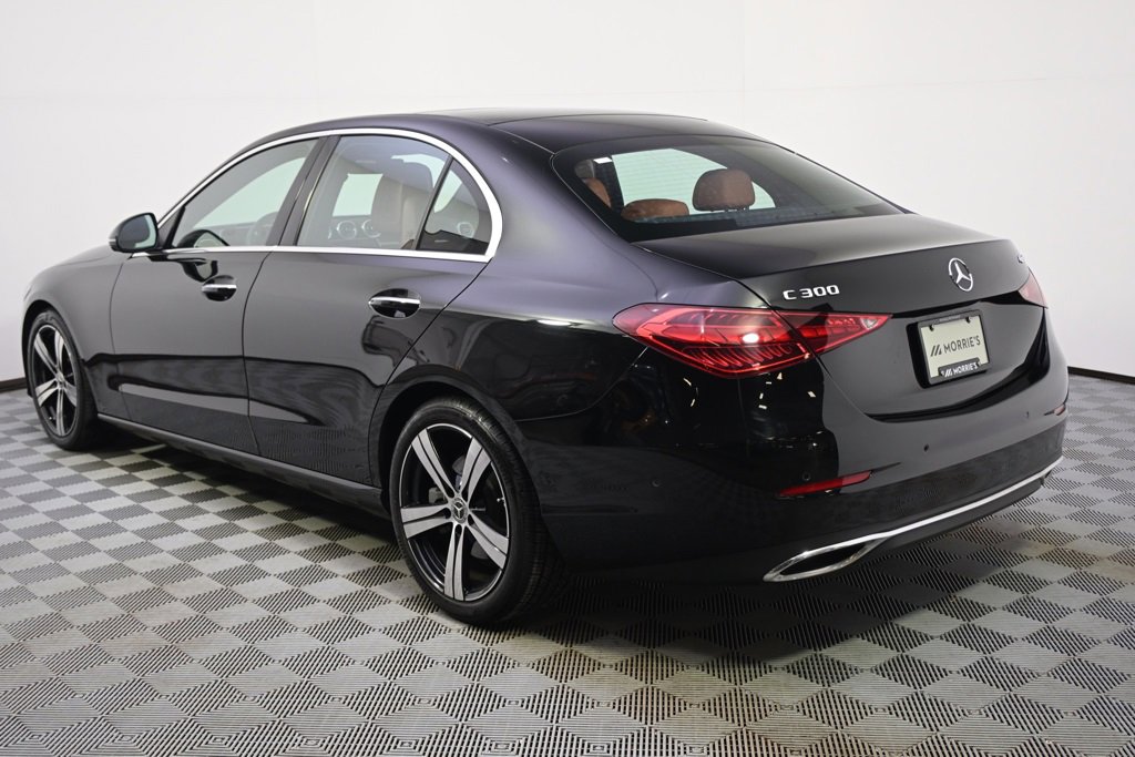 Used 2023 Mercedes-Benz C 300 4MATIC Sedan image 3