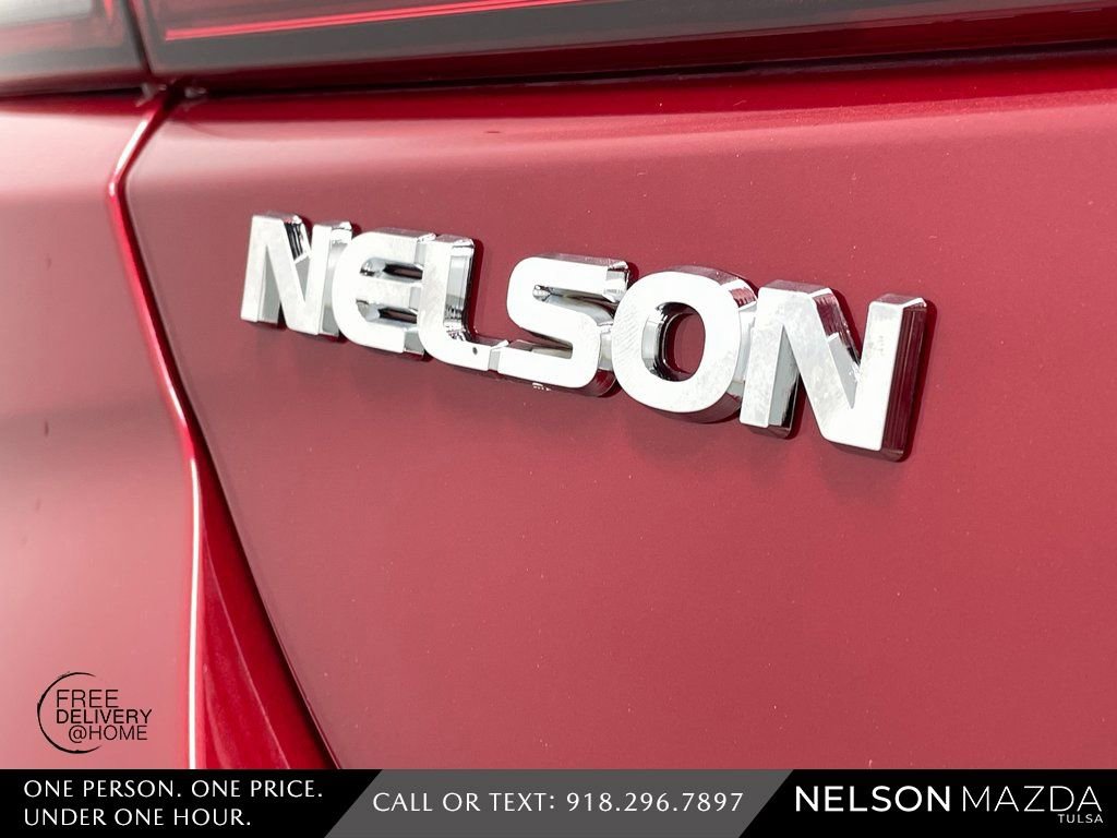 Used 2021 Lexus ES 300h w/ Premium Package image 16