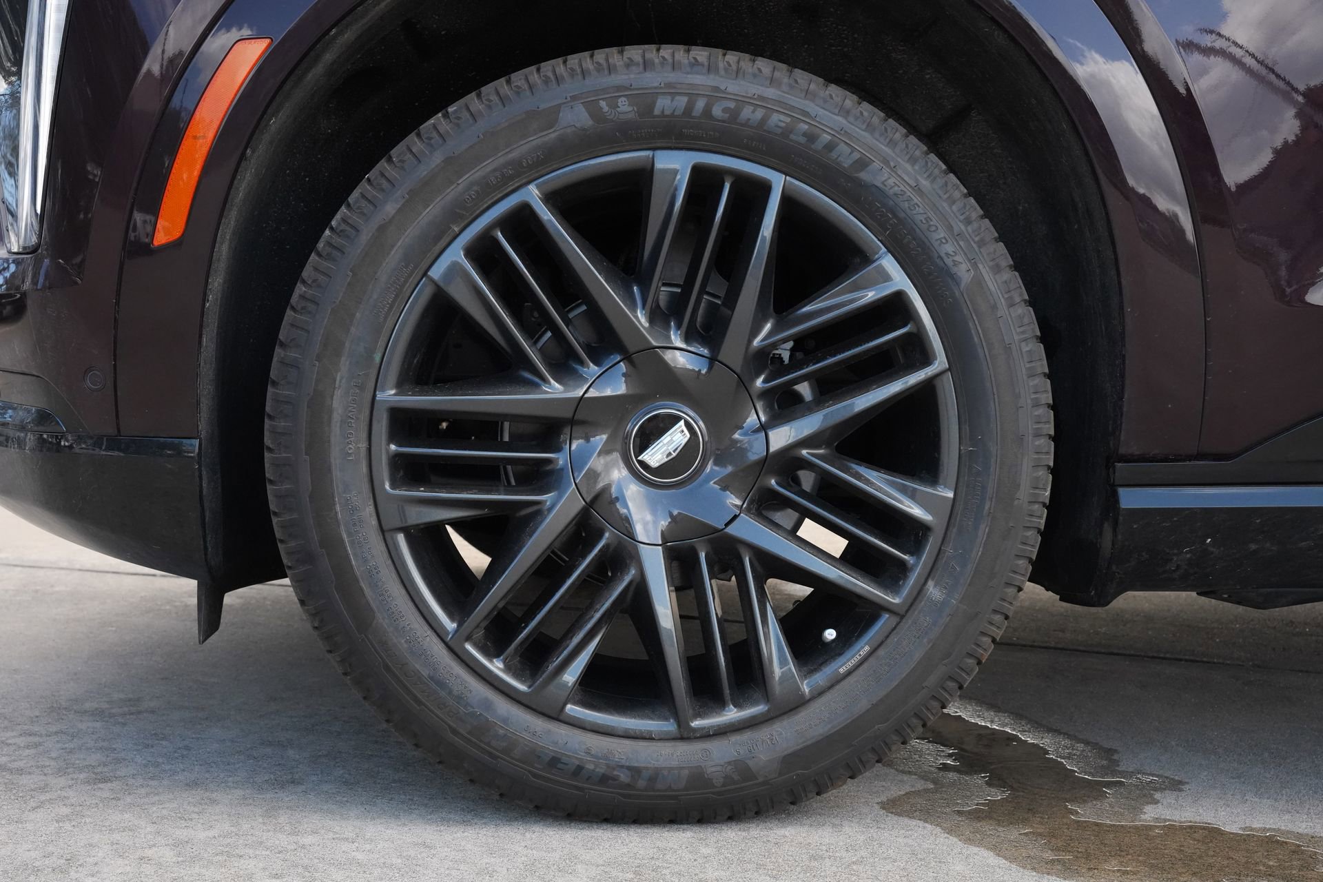 New 2026 Cadillac Escalade IQL Sport 1 w/ LPO, ONYX Package image 25