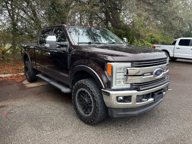 Used 2018 Ford F250 Lariat w/ Lariat Ultimate Package image 2
