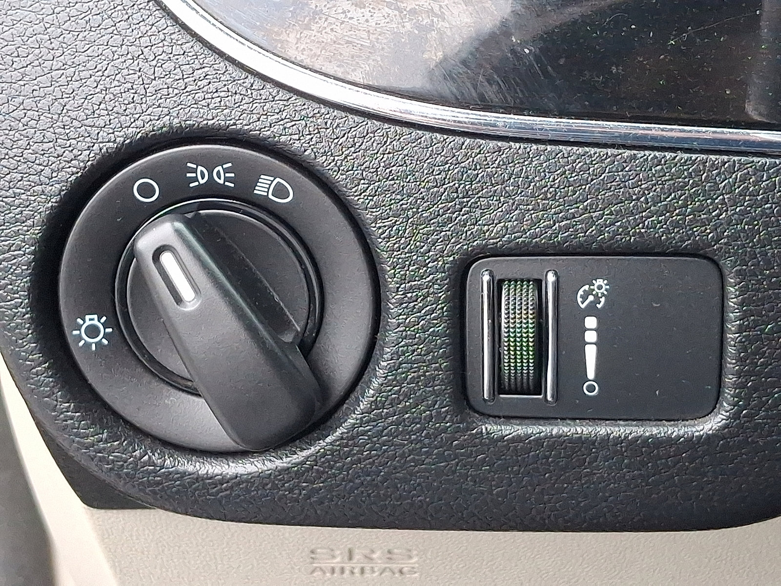 Used 2016 Dodge Grand Caravan SE image 25