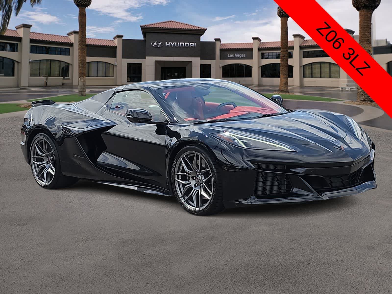 Used 2024 Chevrolet Corvette Z06 RWD image 2