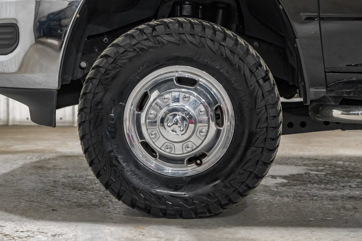 Used 2024 RAM 3500 Tradesman w/ Chrome Appearance Group AWD/4WD image 59