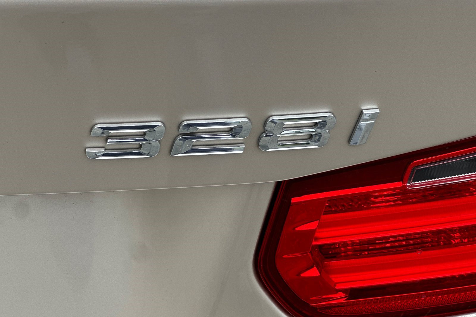 Used 2015 BMW 328i Sedan RWD image 39