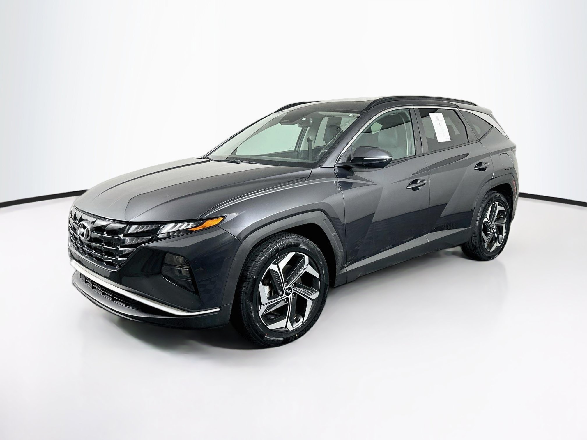 Used 2024 Hyundai Tucson SEL w/ Convenience Package FWD image 3