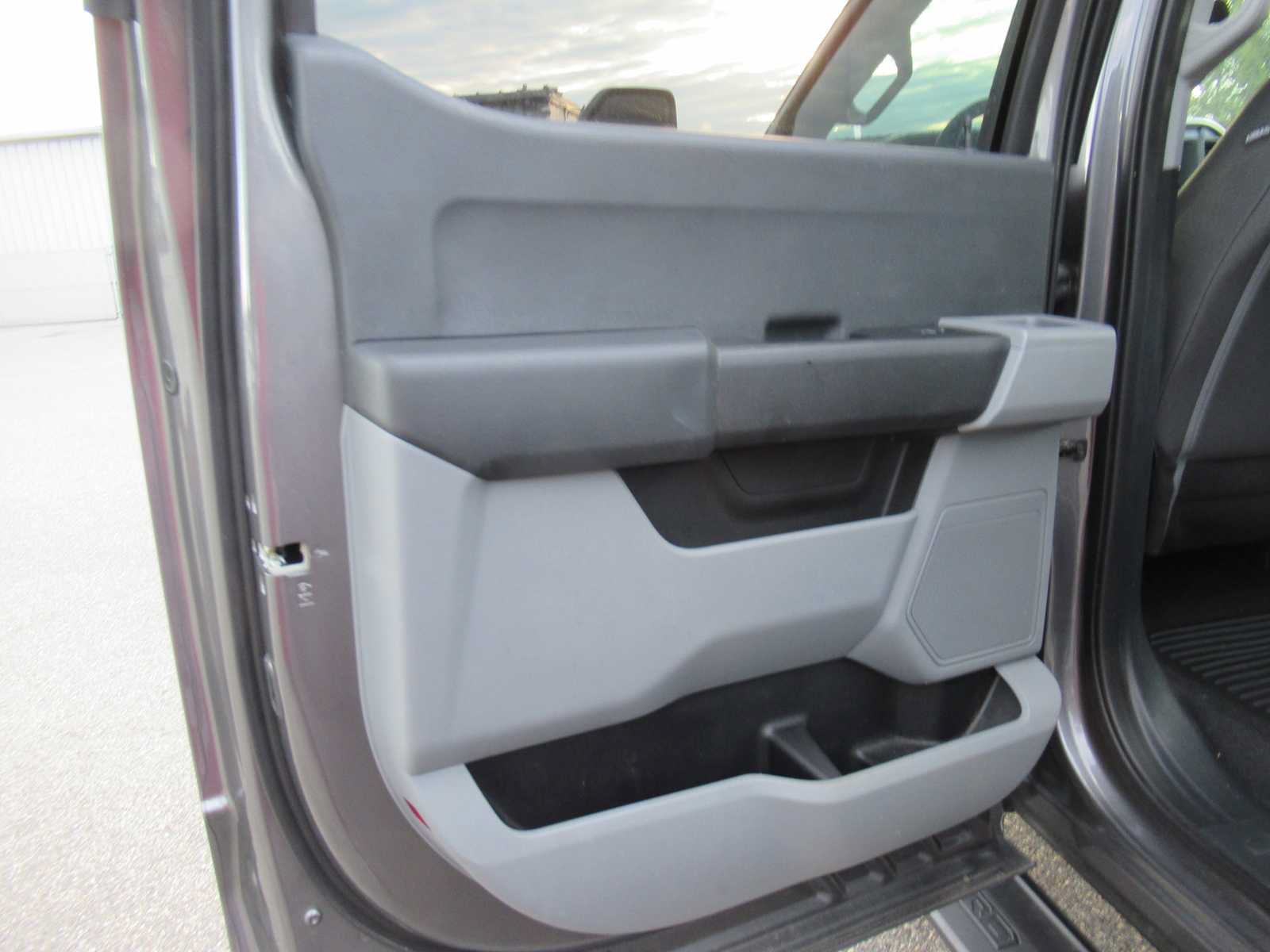Used 2025 Ford F350 XL w/ XL Off-Road Package AWD/4WD image 19