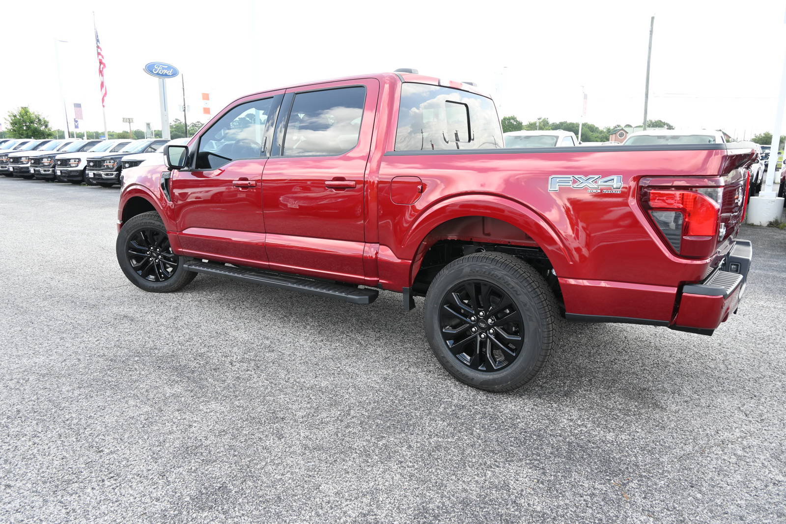 New 2026 Ford F150 XLT w/ Equipment Group 302A MID AWD/4WD image 7