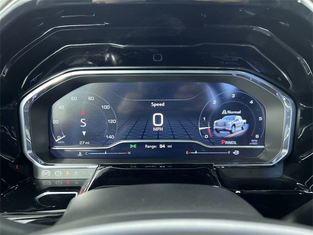 Certified 2025 GMC Sierra 1500 SLT image 11