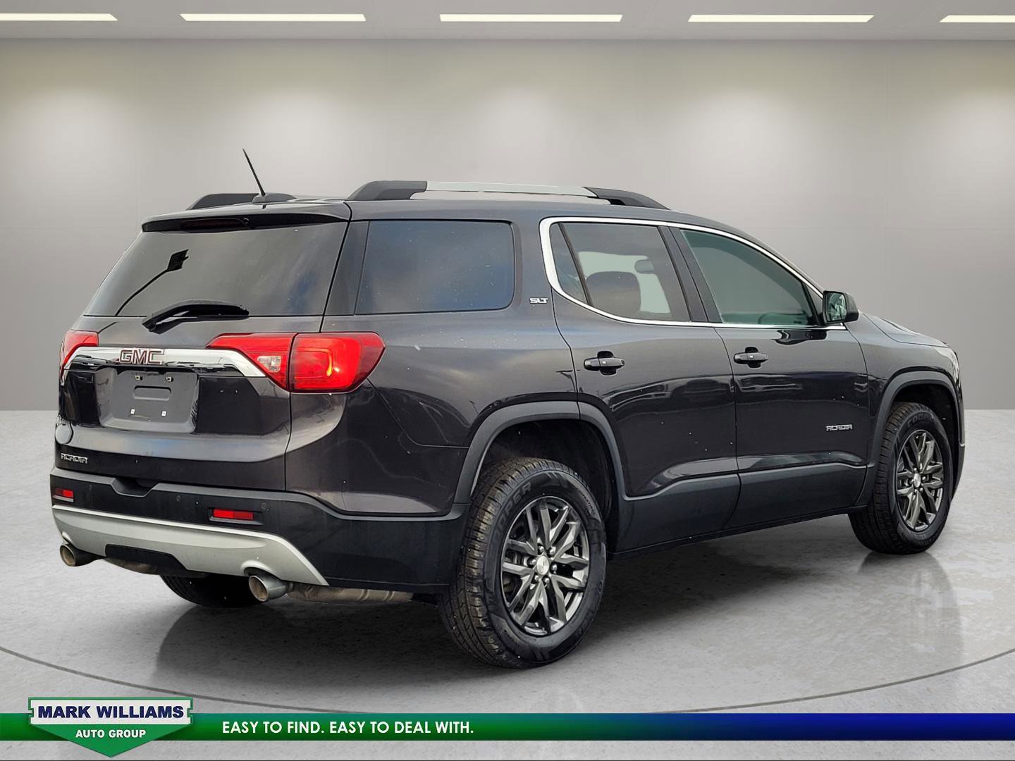 Used 2018 GMC Acadia SLT image 4
