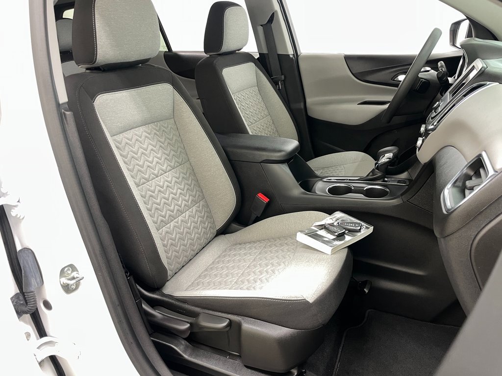 Certified 2024 Chevrolet Equinox LS w/ LS Convenience Package image 37