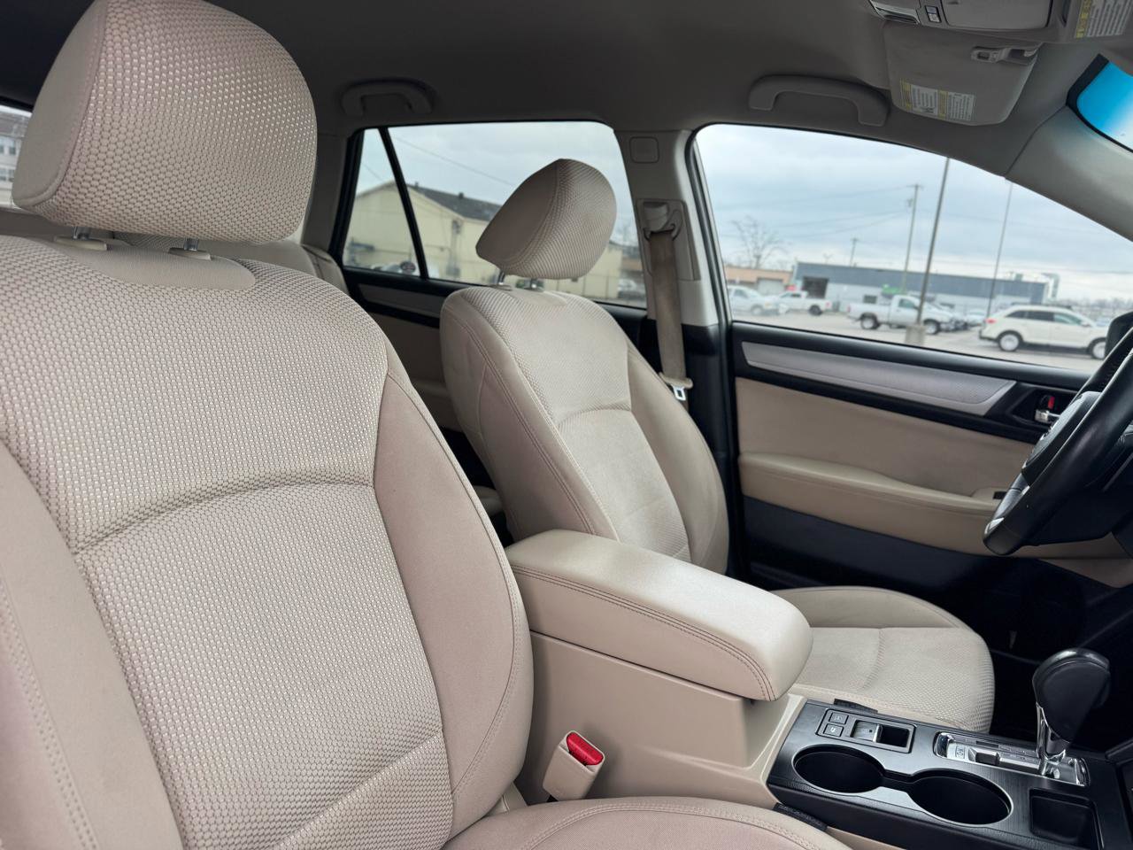 Used 2018 Subaru Outback 2.5i Premium image 25