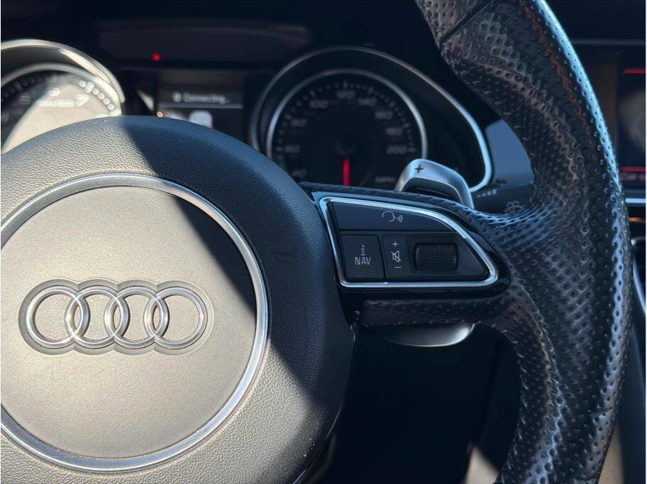 Used 2015 Audi RS 5 Coupe w/ Black Optic Plus Package image 8