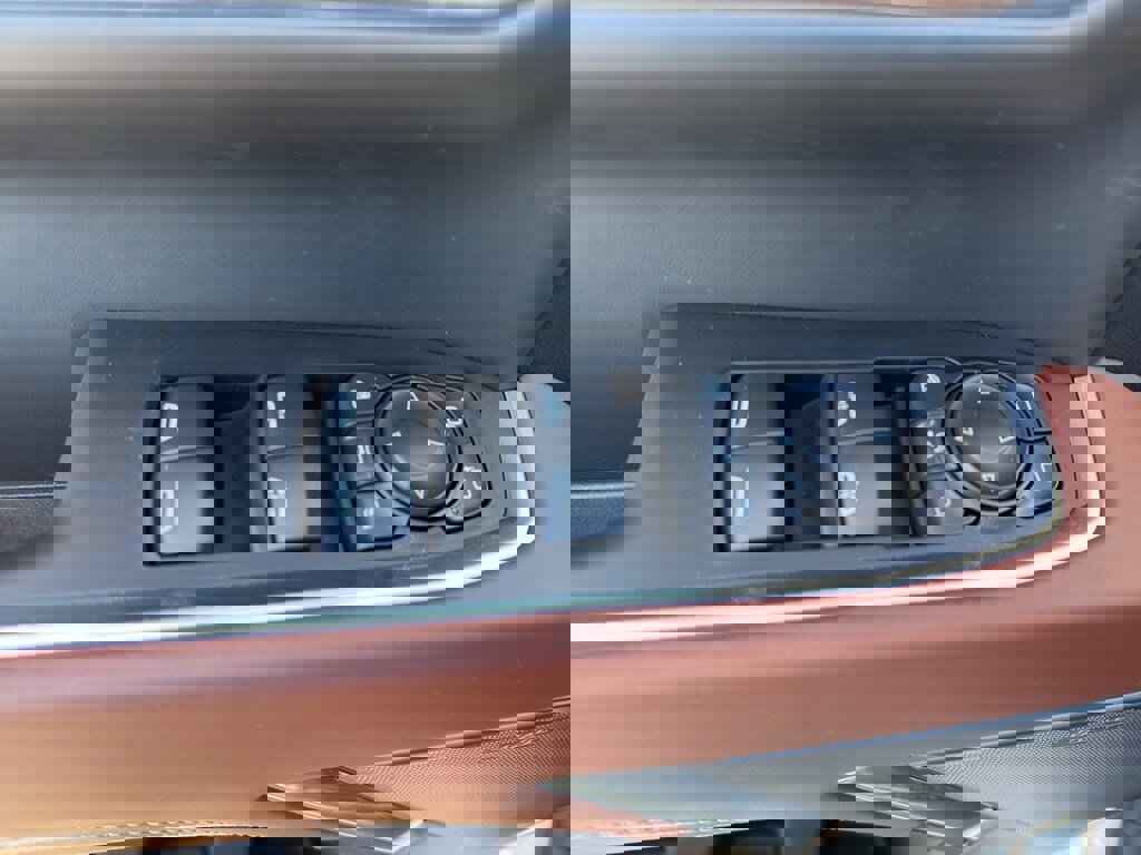 New 2026 GMC Sierra 2500 Denali Ultimate w/ Max Trailering Package image 8