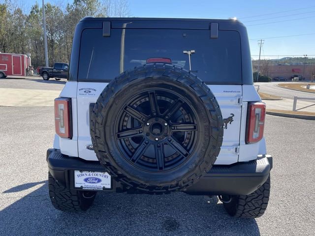 Used 2025 Ford Bronco Badlands image 4