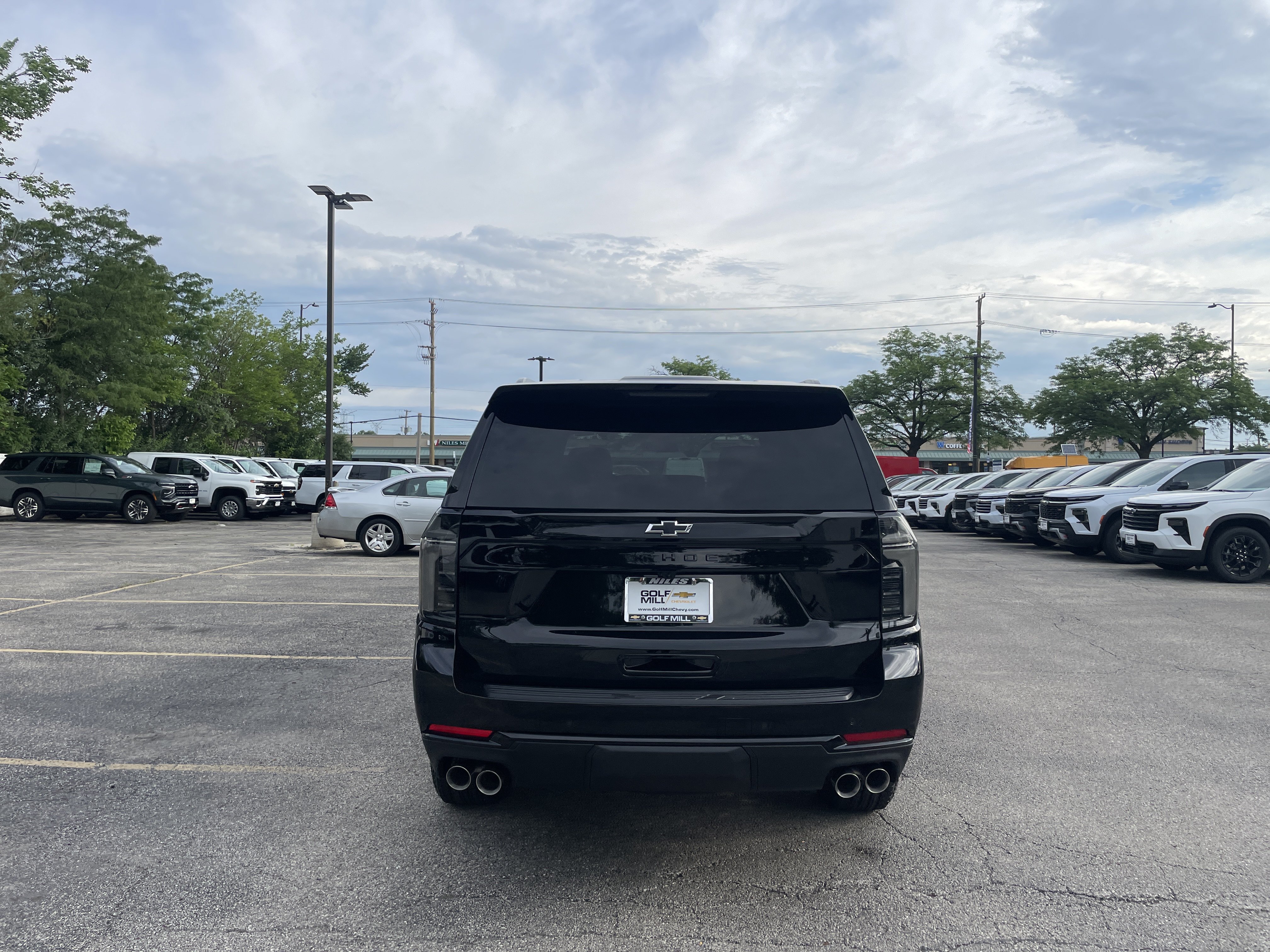 New 2026 Chevrolet Tahoe Z71 w/ Comfort Package AWD/4WD image 6