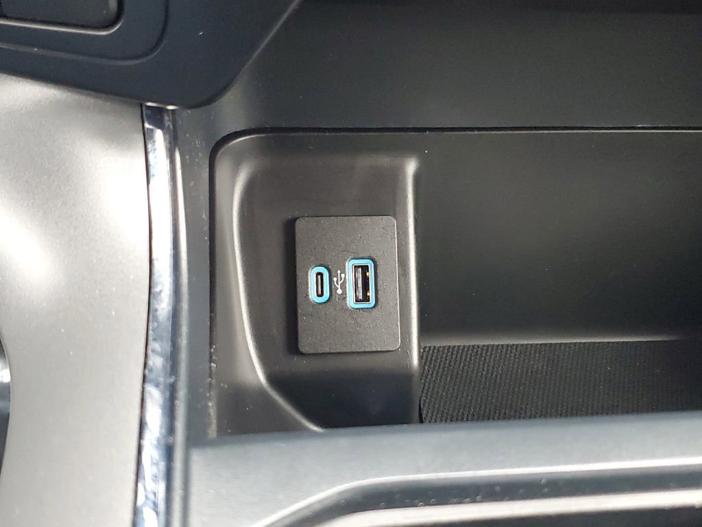 Used 2024 Ford F150 XLT w/ Mobile Office Package image 26