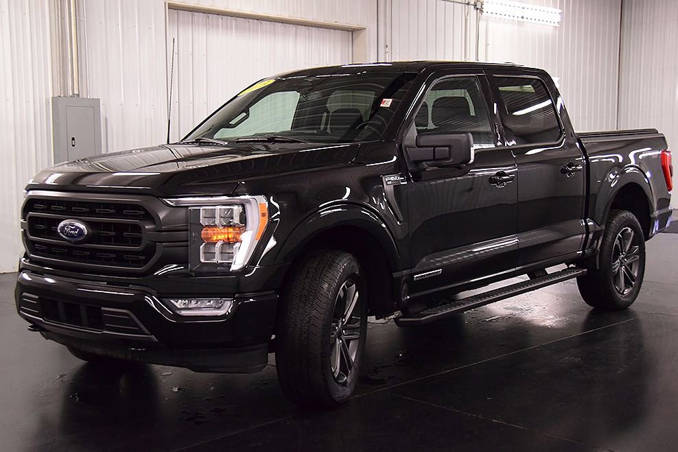 Used 2023 Ford F150 XLT w/ Equipment Group 302A High AWD/4WD image 3