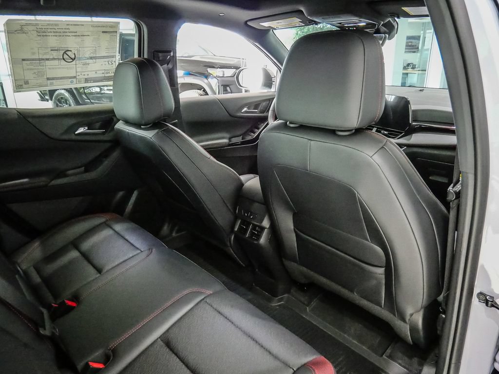 New 2027 Chevrolet Equinox RS w/ Safety and Technology Package FWD image 21