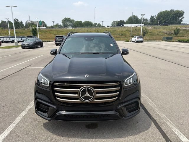 Used 2024 Mercedes-Benz GLS 450 4MATIC image 9