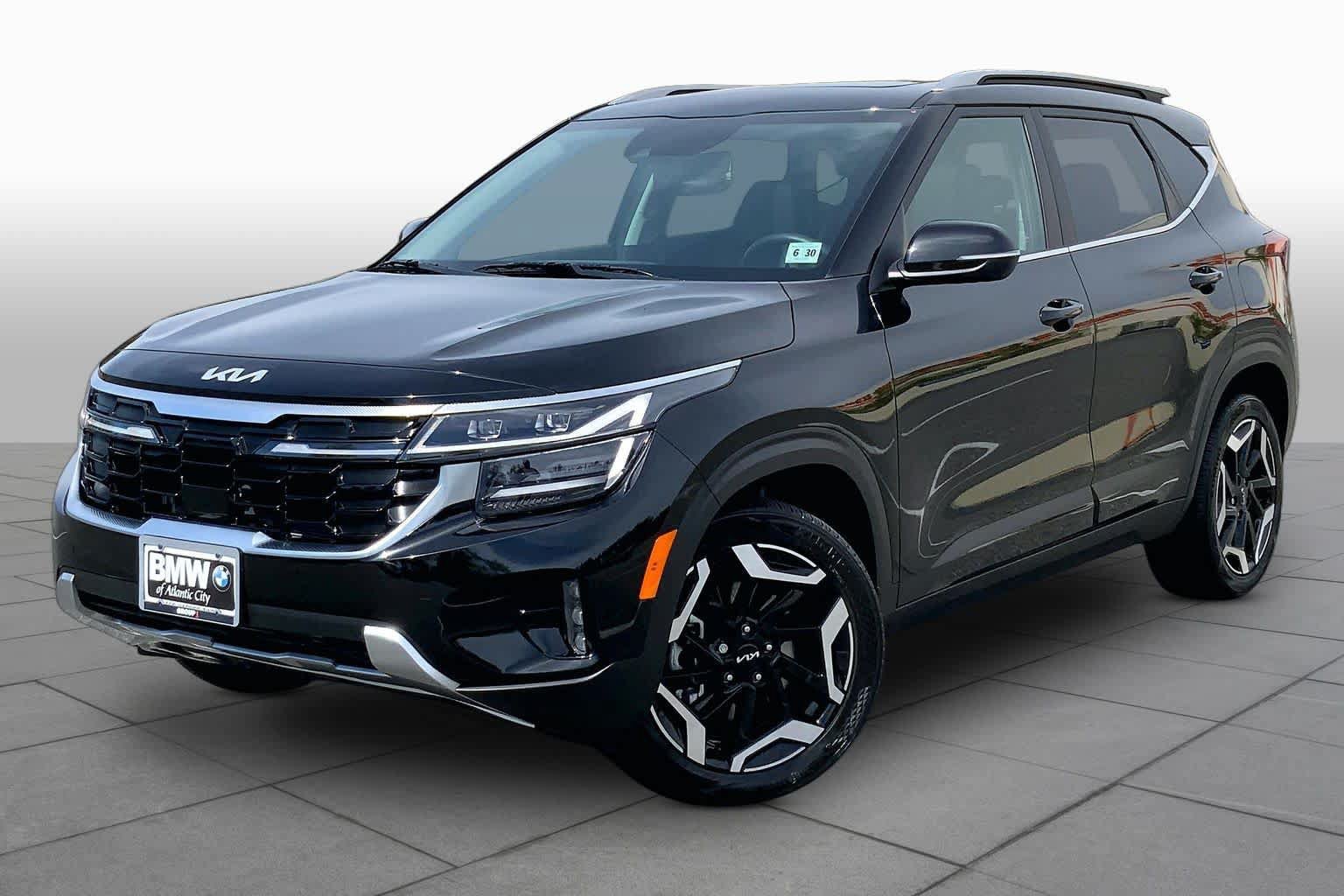 Used 2025 Kia Seltos SX w/ SX Sunroof Package AWD/4WD image 1