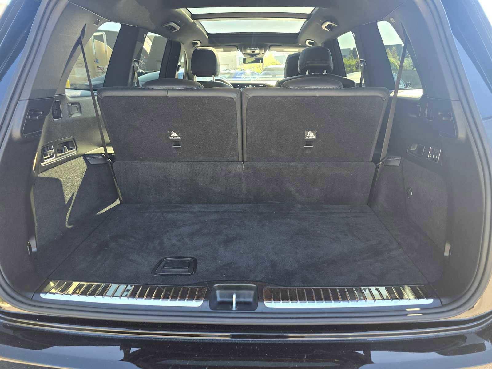 Used 2025 Mercedes-Benz GLS 450 4MATIC image 18