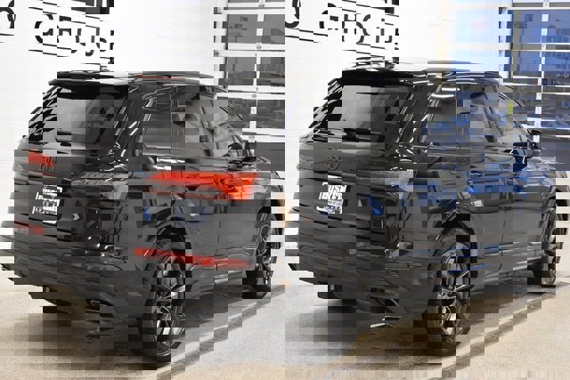 Used 2025 Audi Q7 3.0T Premium Plus image 4