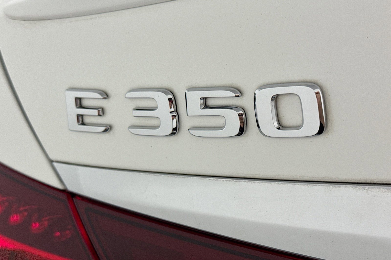 Used 2022 Mercedes-Benz E 350 4MATIC Sedan image 9