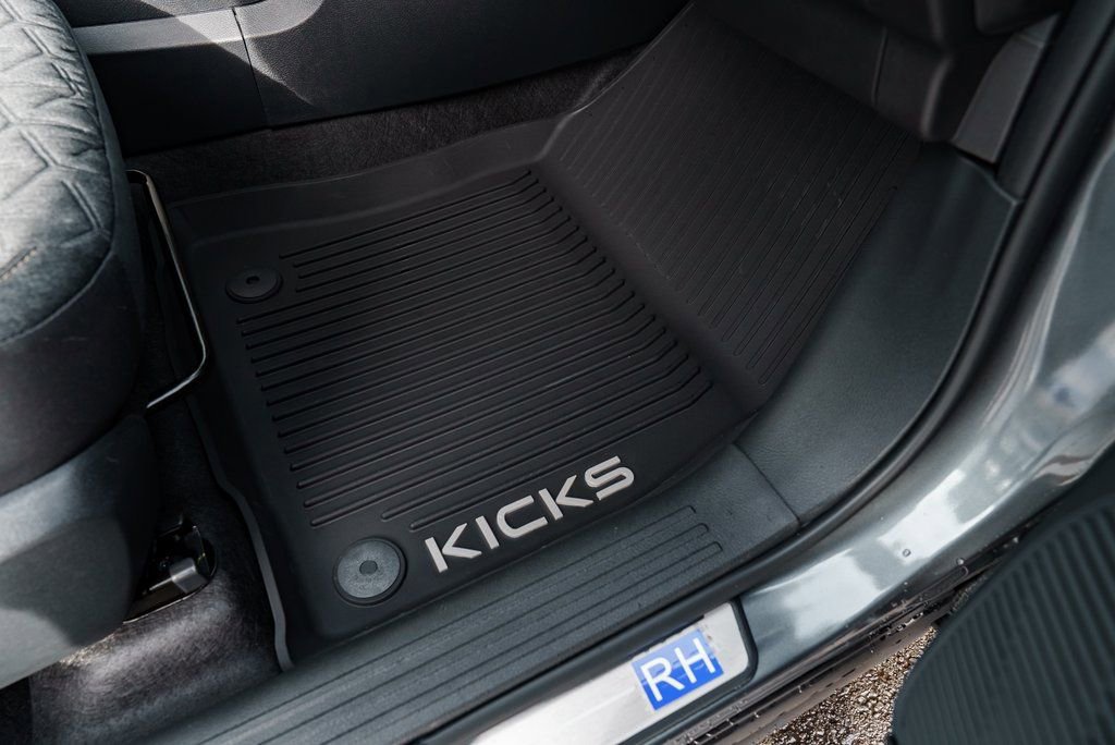 New 2026 Nissan Kicks SV w/ SV Premium Package image 27