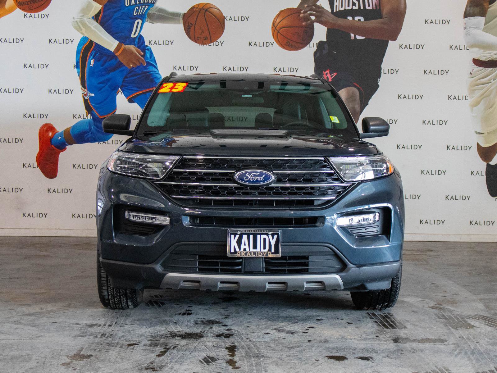 Used 2023 Ford Explorer XLT w/ Equipment Group 202A image 20