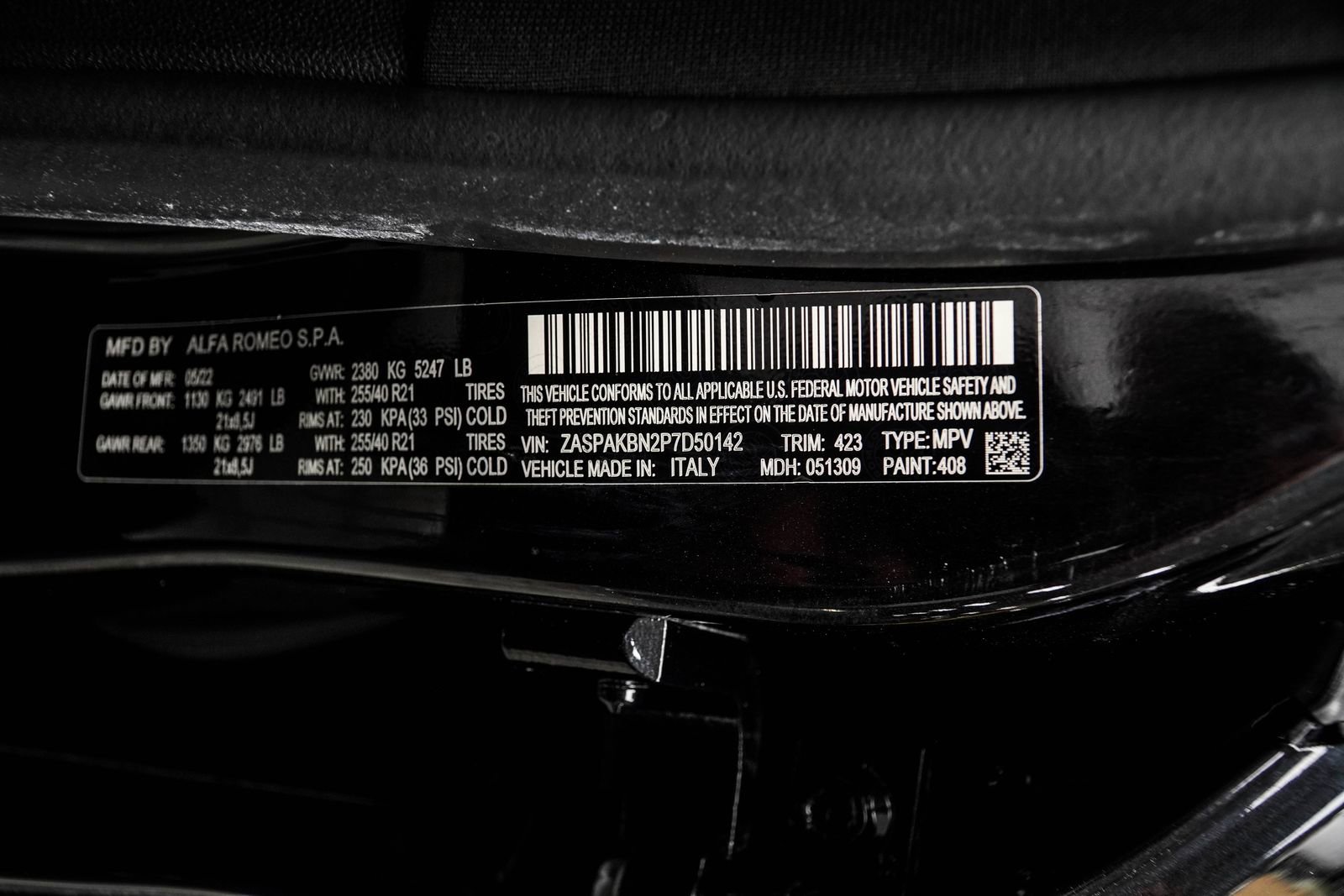 Used 2023 Alfa Romeo Stelvio Veloce AWD/4WD image 45